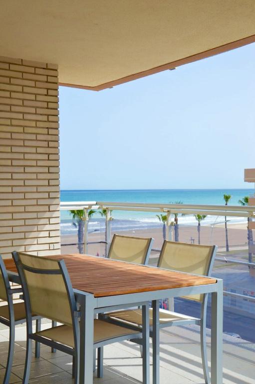 Apartamentos Deluxe Peñíscola Екстериор снимка